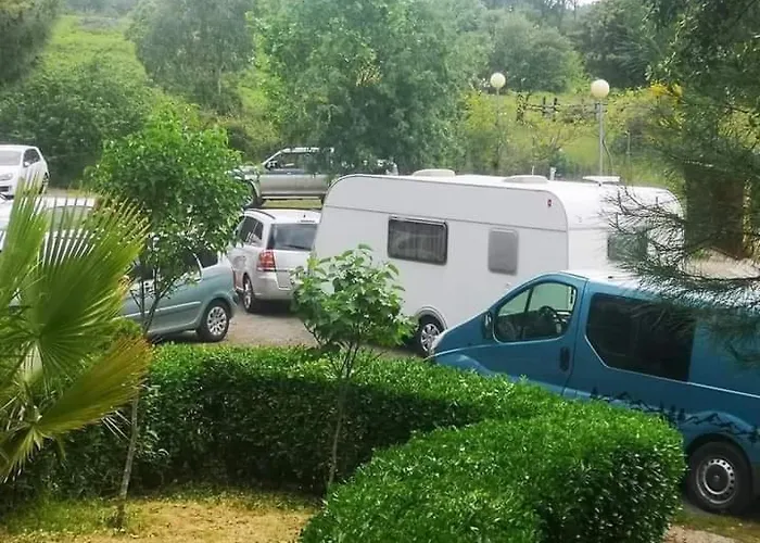 캠프장 Camping Aguas Claras *